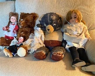 German bisque kid skin doll; assorted vintage teddy bears and dolls.