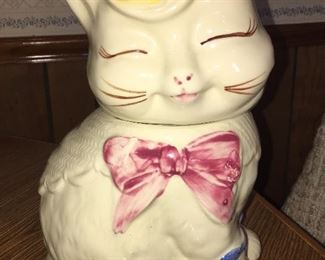 USA Puss N Boots cookie jar