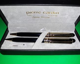 Pierre Cardin set 