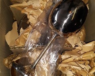 set of 6 made in Spain , UMOS wine goblets 