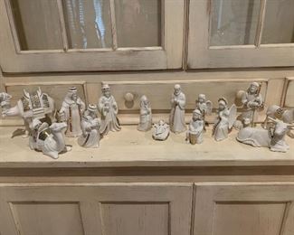 #71 Lenox Nativity set 14 pieces SOLD
