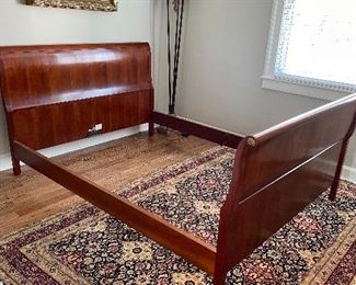 	#115	Baker furniture queen sleigh bed with headboard, footboard and side rails	 SOLD		