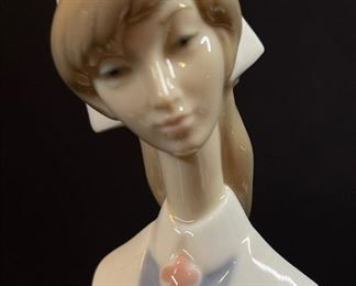 Detail: Lladro Porcelain Nurse 14" an admirable health worker - buy on StubbsEstates.com