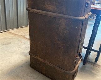 Trunk/suitcase