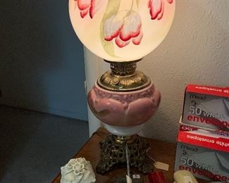 Hurricane lamp