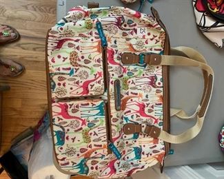 #158	purse	Lilly Bloom giraffe bag with pocket in front 	 $ 25.00 																						