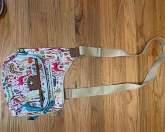 #159	purse	Lilly Bloom giraffe  shoulder bag  with pocket in front 	 $ 25.00 																						