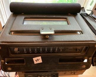 #165	electronic 	Curtis Mathis Vcr recorder in bag	 $ 30.00 																						
