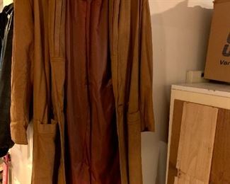 #179	clothes	brown leather  long coat Giii brand size medium 	 $ 30.00 																						