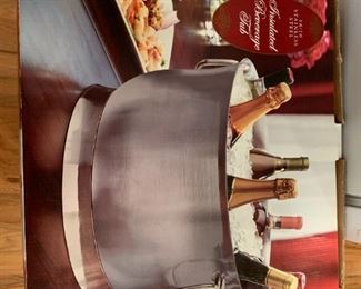 #185	kitchen	insulated beverage tub new in box stainless 	 $ 45.00 																						