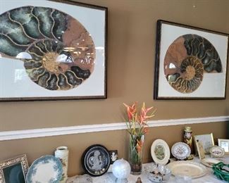 LOVELY COLLECTION OF VINTAGE CHINA ITEMS, NAUTICAL ART, MANY BEAUTIFUL ARTIFICIAL FLOWER ARRANGEMENTS