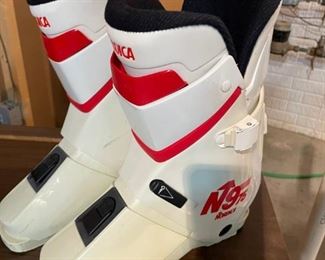 Nordica N975 Ski Boots!