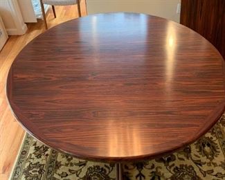 002 Spottrup Rosewood Dining Table