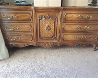 estate sale buffet