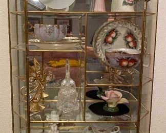 Delicates in Cabinet