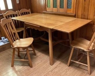 Kitchen Table, 4 chairs