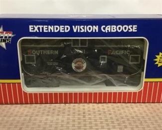 Southern Pacific G scale Extended Vision Caboose USA Trains