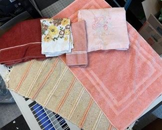 Vintage Towel and Throw Rug Mat Lot