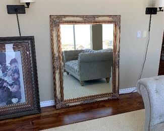 Large mirror 