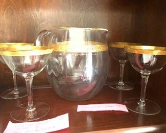 Gold Rim Clear Glass Pitcher and Gold Rim Glasses. Blown Glass. Fostoria. Greeks Style Geometric w/Small Leaves Gold Design.