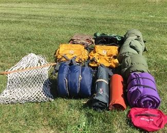 B010 Hiking Backpacks And Camping Gear
