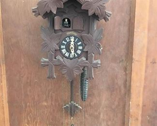 B030 Black Forest Cuckoo Clock