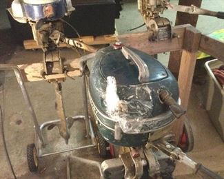 B072 Vintage Outboard Motors Hiawatha Mercury