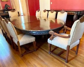 $7,500
Antique Oak Dining Table with 10 Chairs
Schriever 