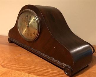 #114) - $75 - Antique Mantle Clock.  General Electric Westminster Chime.  