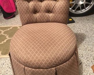 #32B) - $50Each - Set of 2 Rolling Vanity Chairs.  