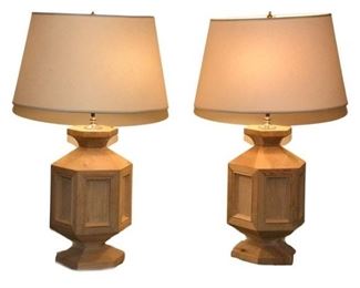 121. VISUAL COMFORT Wooden Table Lamps