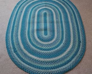 Colorful Turquoise Oval Rug