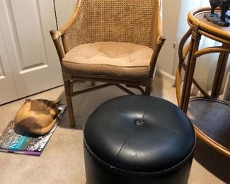 Rattan table & chair