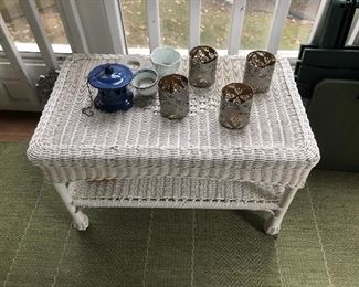 Wicker table
