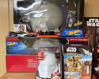 Vintage unopened Star Wars collectibles. Photo 1 of 4.