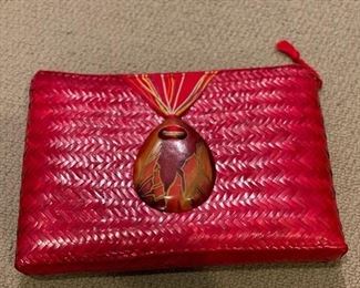 Vintage Bonwit Teller women handbag. Photo 1 of 2.