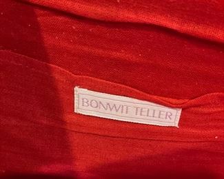 Vintage Bonwit Teller women handbag. Photo 2 of 2.