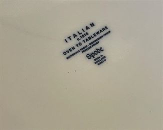Spode Italian Oven to Tableware covered casserole. Photo 2 of 2.