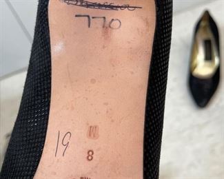 Classiques Entier black shimmer heels. Size 8. Photo 2 of 2.