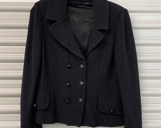 St. John Collection black jacket. Size 6.