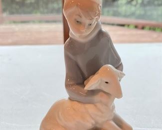 Lladro. Photo 1 of 2.