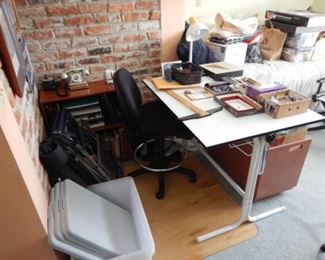 Drafting table