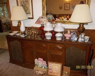 Courier and Ives lamps