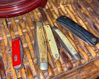 Some cool old pocket knives for the collector.