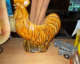 This cockle doodle doo is actually a McCoy piece.