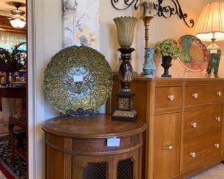 This vintage round end table is in amazing condition. Look for it’s sister in other pictures.