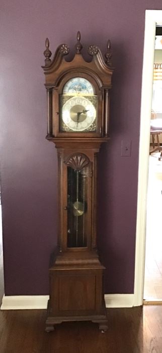 Grandfather/ Grandmother Clock