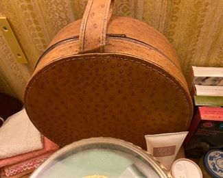 Vintage portable hair dryer in a case worthy of carrying as a handbag!