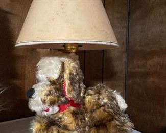 A plushie dog lamp