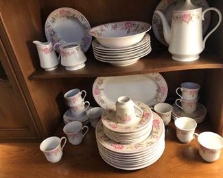 Showing entire set of China Pearl